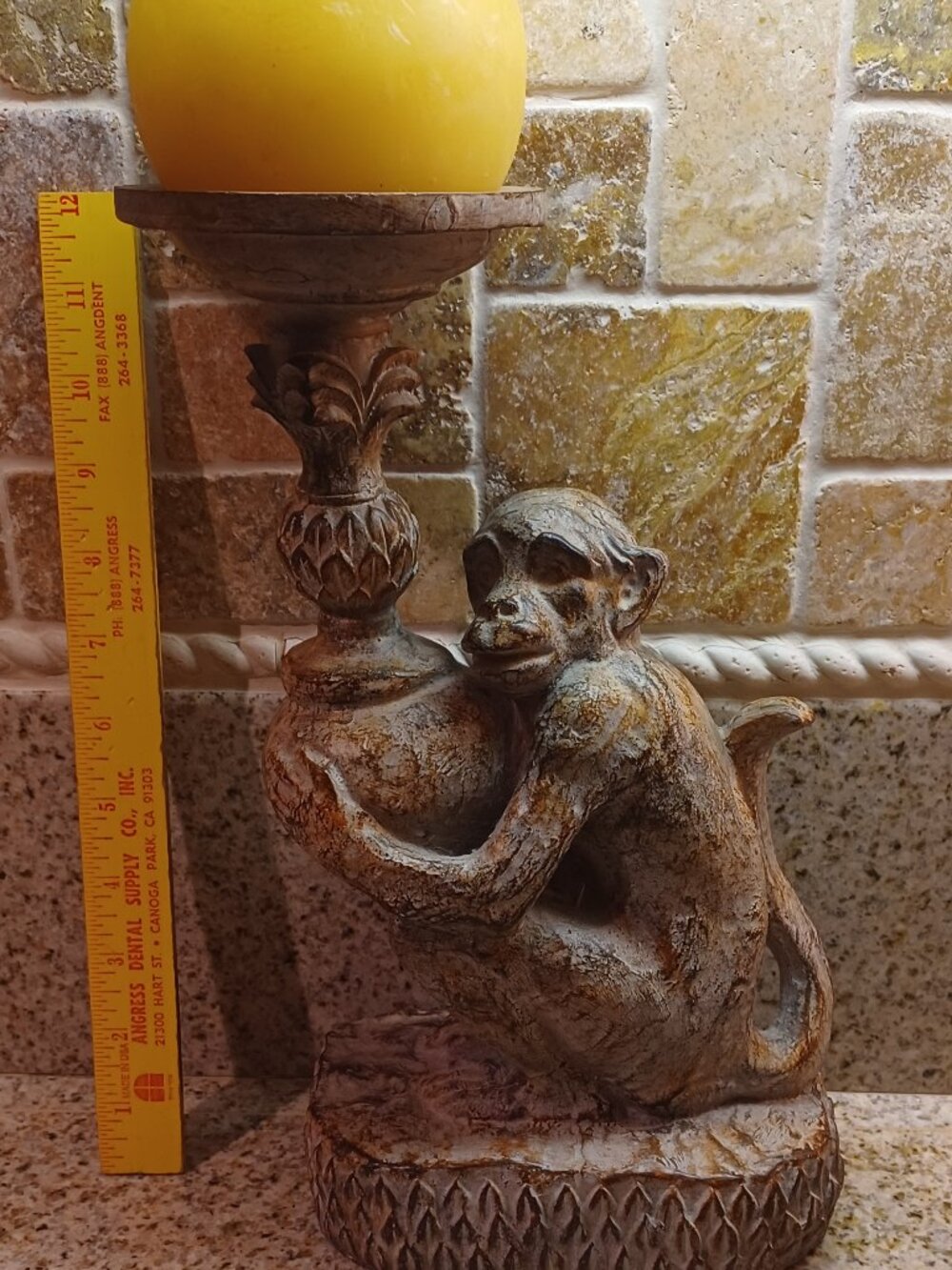 Monkey candel holder